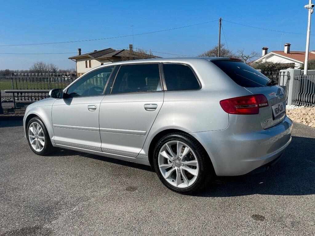 Audi A3 SPB 1.6 TDI 105 CV S tronic Ambition