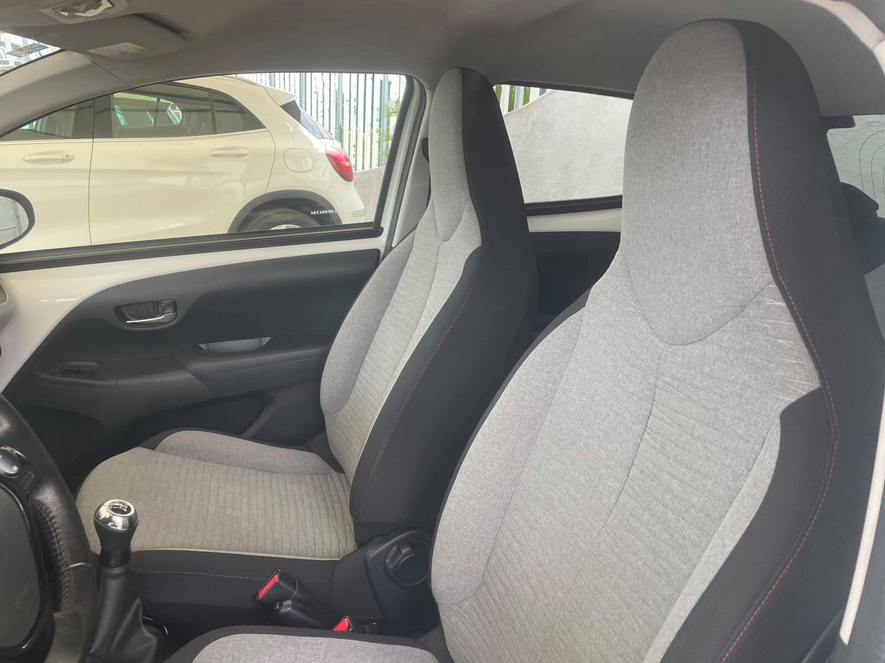 Citroen C1 PureTech 82 5 porte Shine