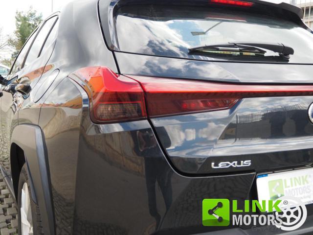 LEXUS UX 250h Hybrid Business