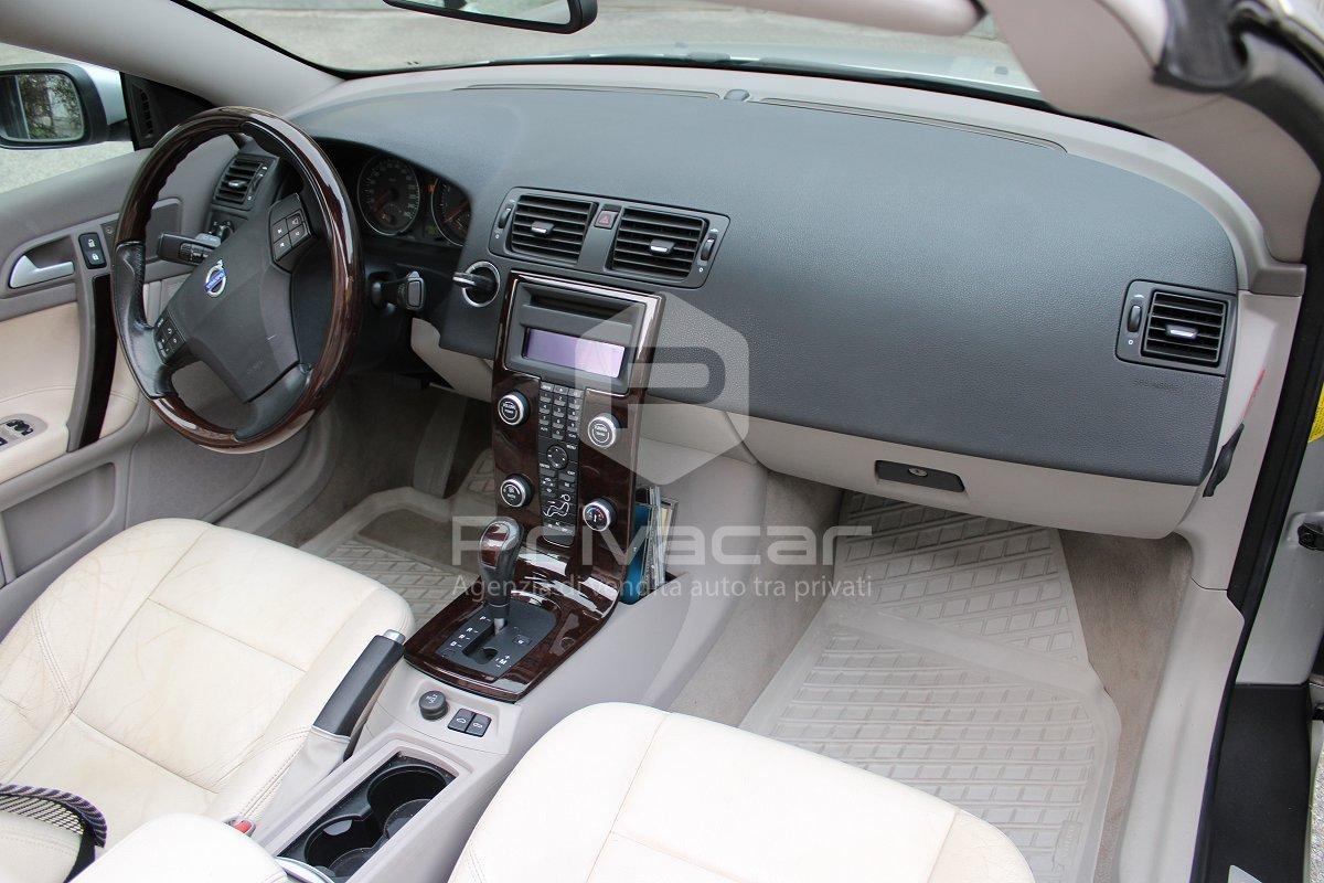 VOLVO C70 2.5 turbo 20V T5 Momentum
