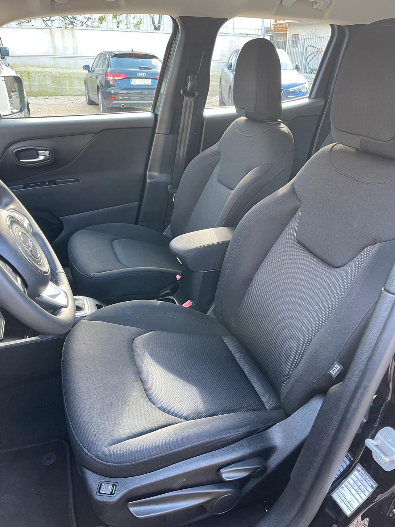 Jeep Renegade 1.6 Mjt DDCT 120 CV Longitude