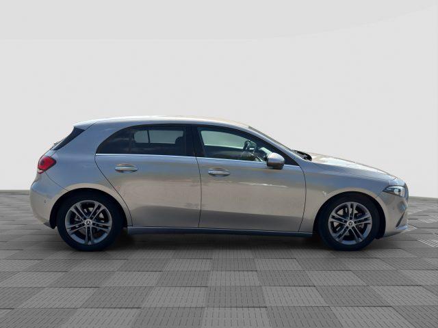 MERCEDES-BENZ A 180 A 200 Automatic Sport