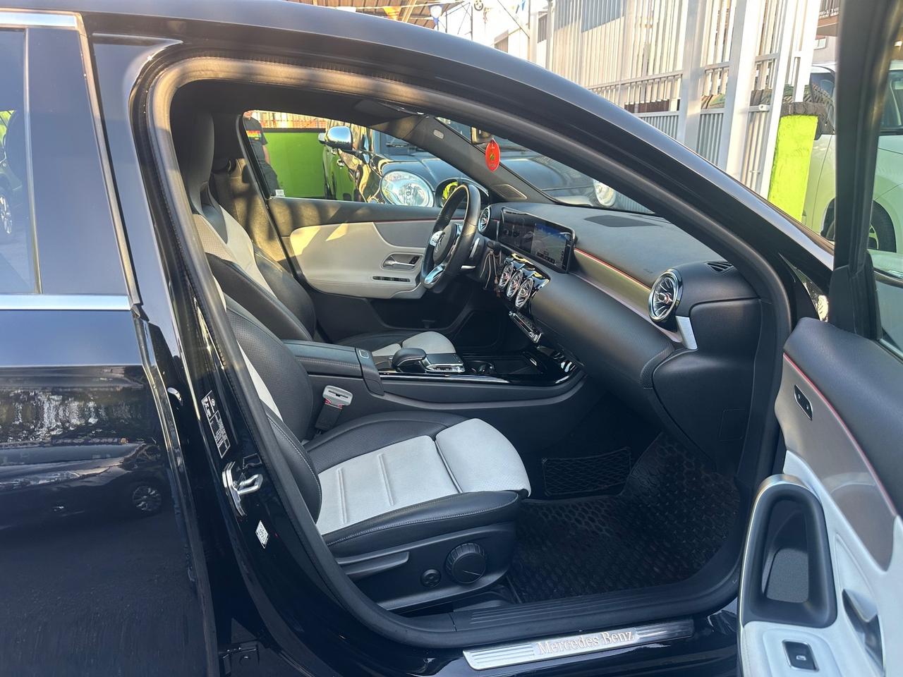 Mercedes-benz A 180 d Automatic Premium