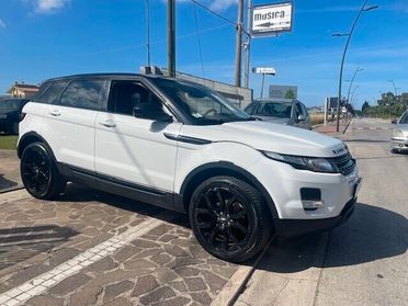 Land Rover Range Evoque 2.2 TD4 5p. Pure
