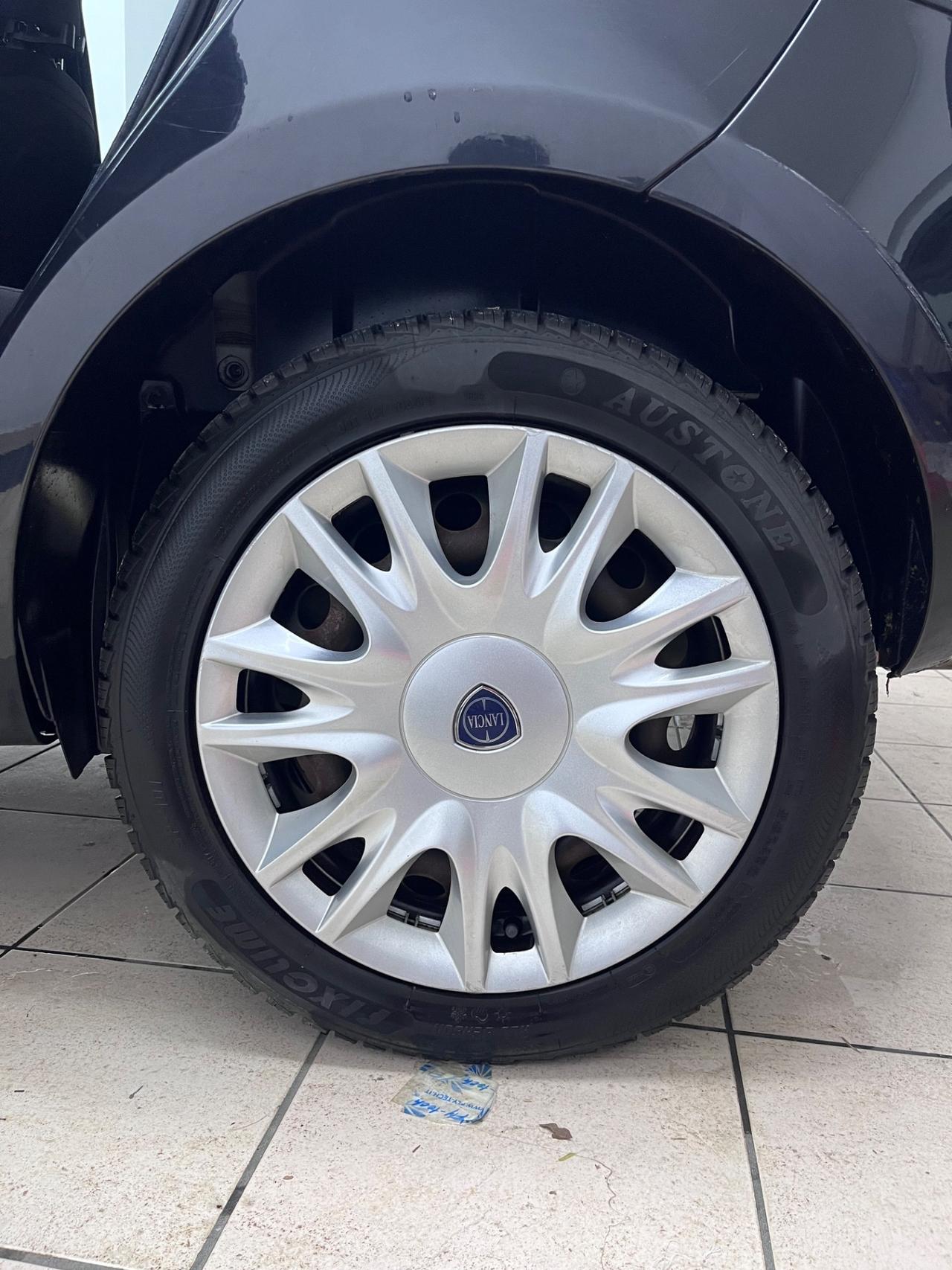 Lancia Ypsilon 1.3 MJT 16V 95 CV 5 porte S&S Gold