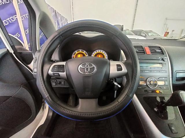 TOYOTA Auris 1.4 D-4D 5 porte