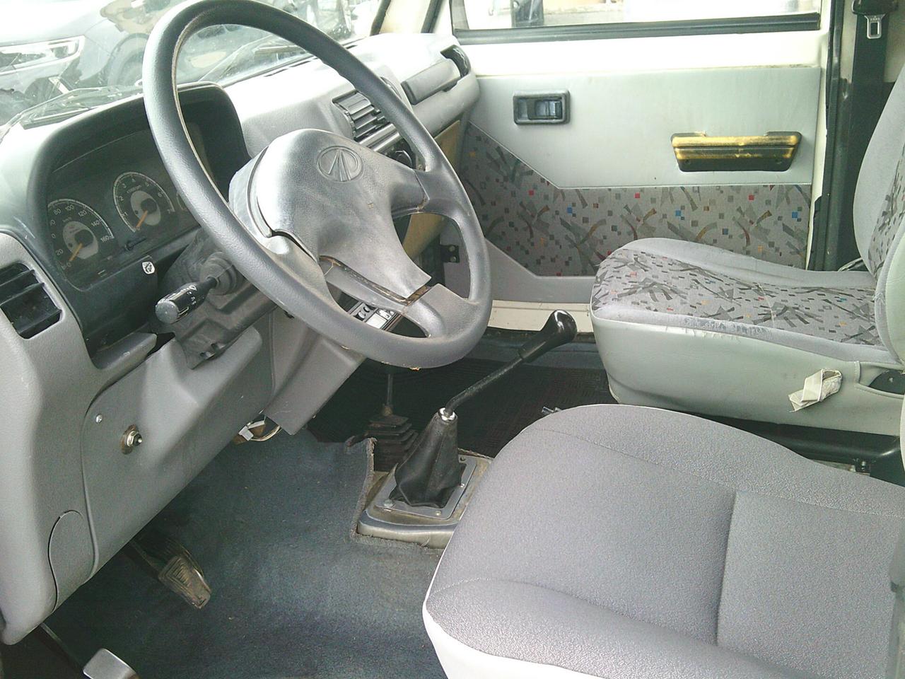 Mahindra Bolero 2.5 CRDe 4WD SC Pick Up