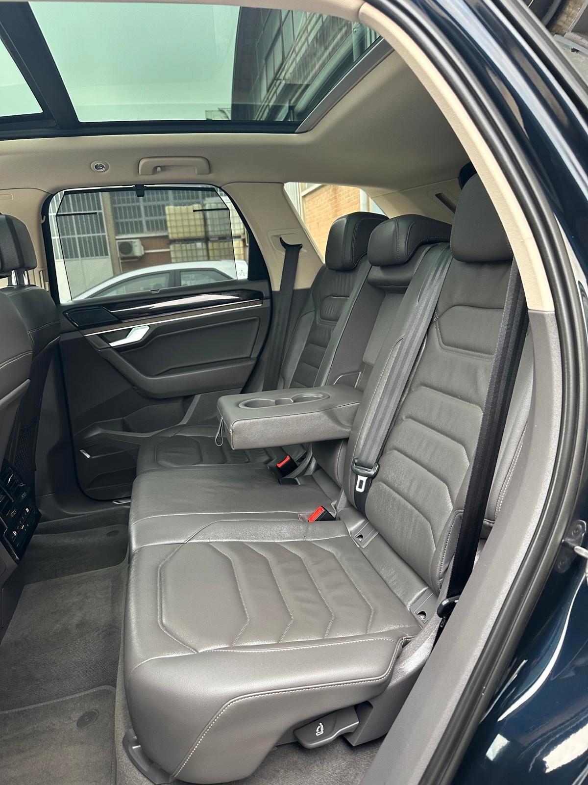 Volkswagen Touareg 3.0 V6 TDI SCR Atmosphere TETTO APRIBILE E INTERNI IN PELLE TOTALE CON MEMORIA