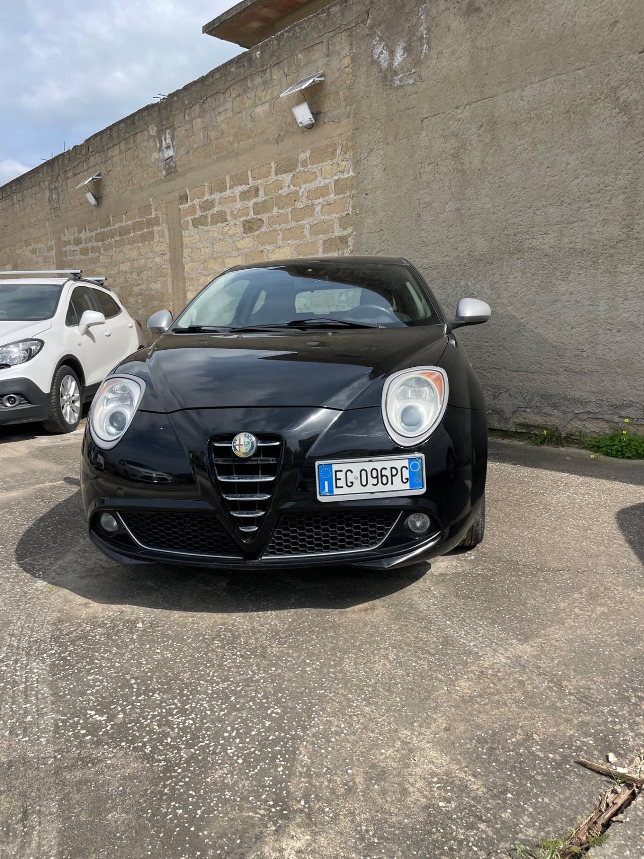 Alfa Romeo MiTo 1.4 105 CV M.air S&S Distinctive Sport Pack