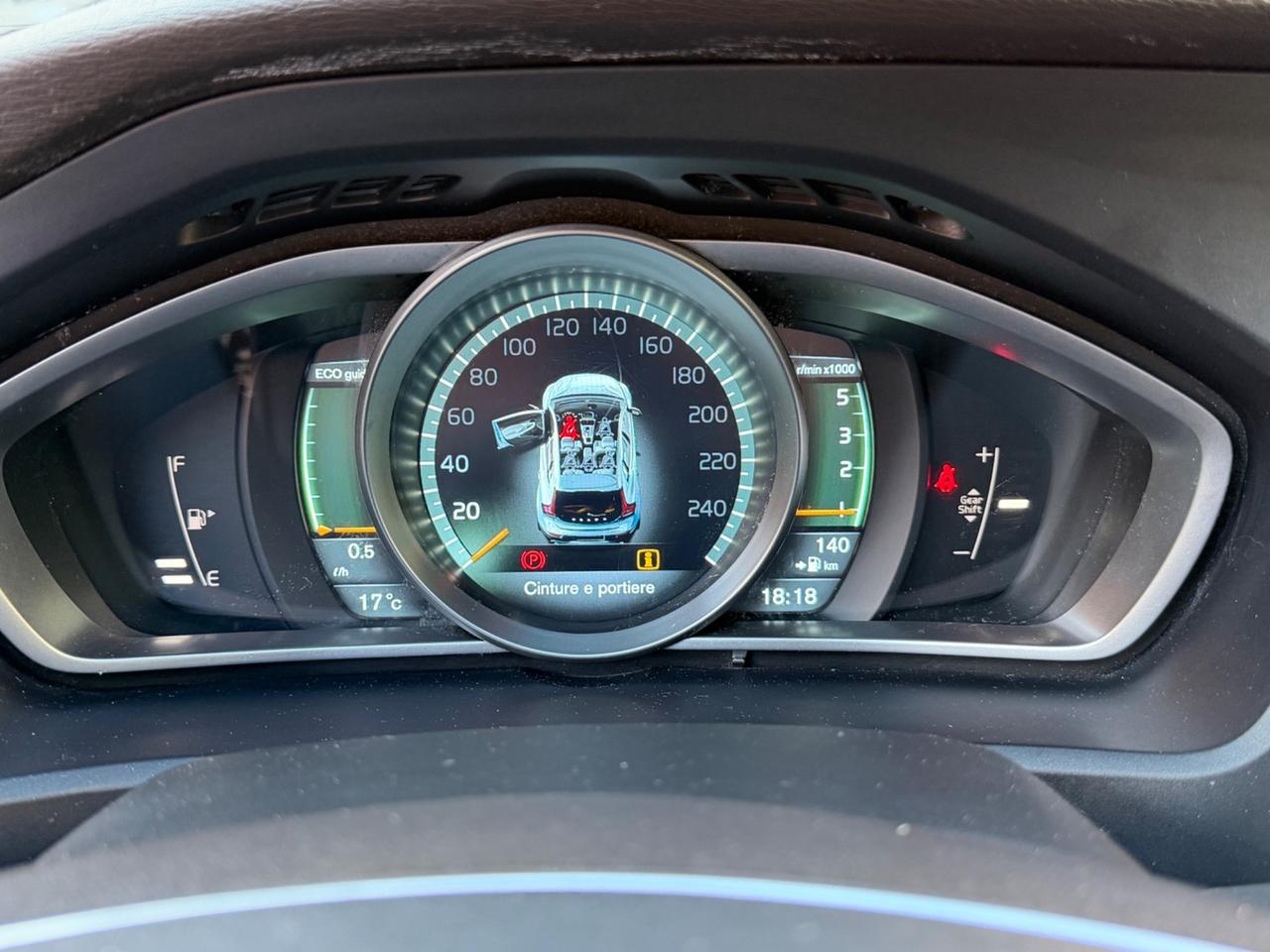 Volvo V40 Cross Country D2 1.6 Momentum