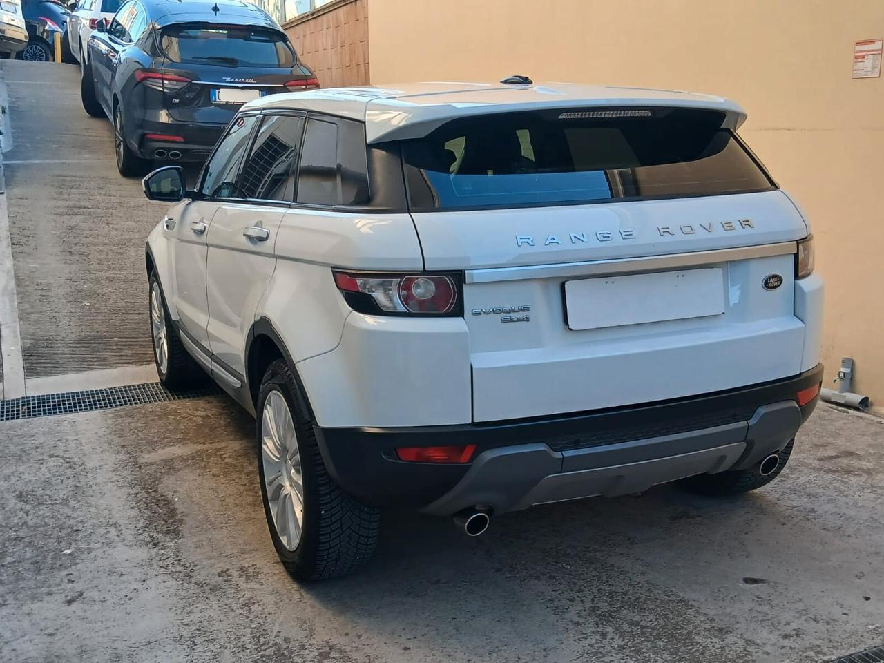 Land Rover Range Rover Evoque Range Rover Evoque 2.2 Sd4 5p. Prestige