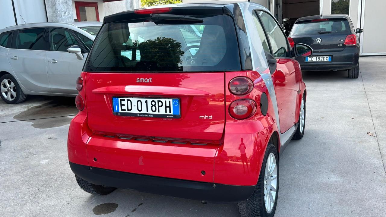 Smart ForTwo 1000 52 kW coupé pure