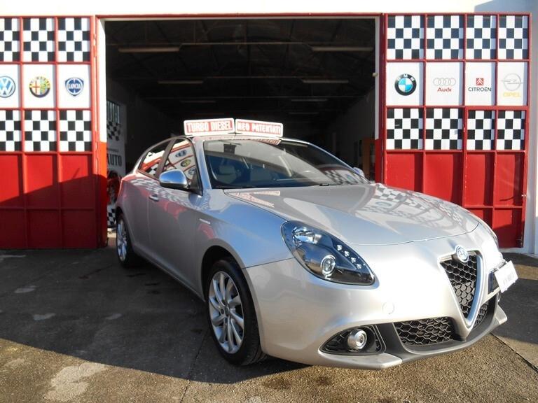 Alfa Romeo Giulietta 1.6 JTDm 120 CV Super NEOPATENTATI