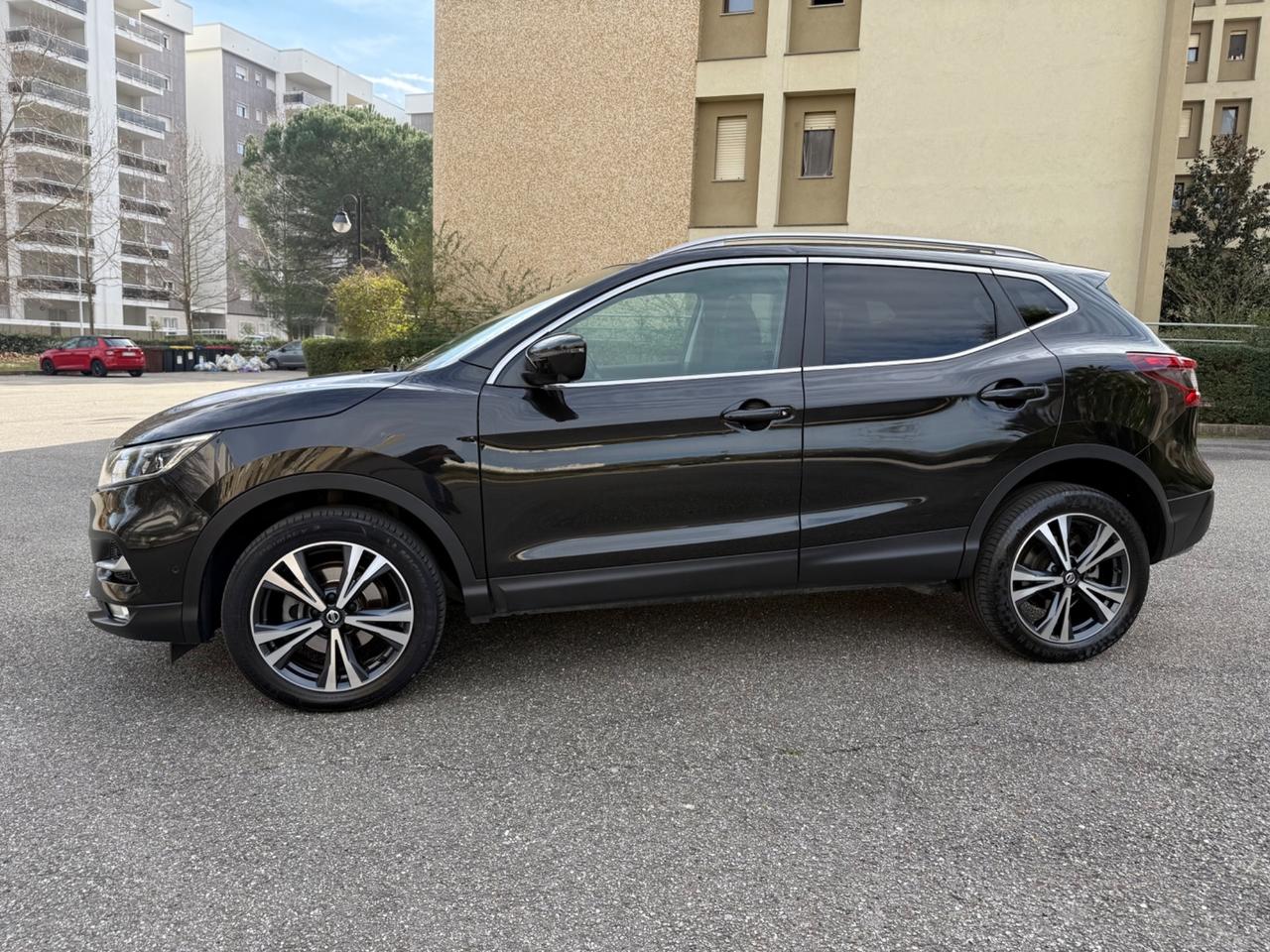 Nissan Qashqai TEKNA 360 Pano Edition