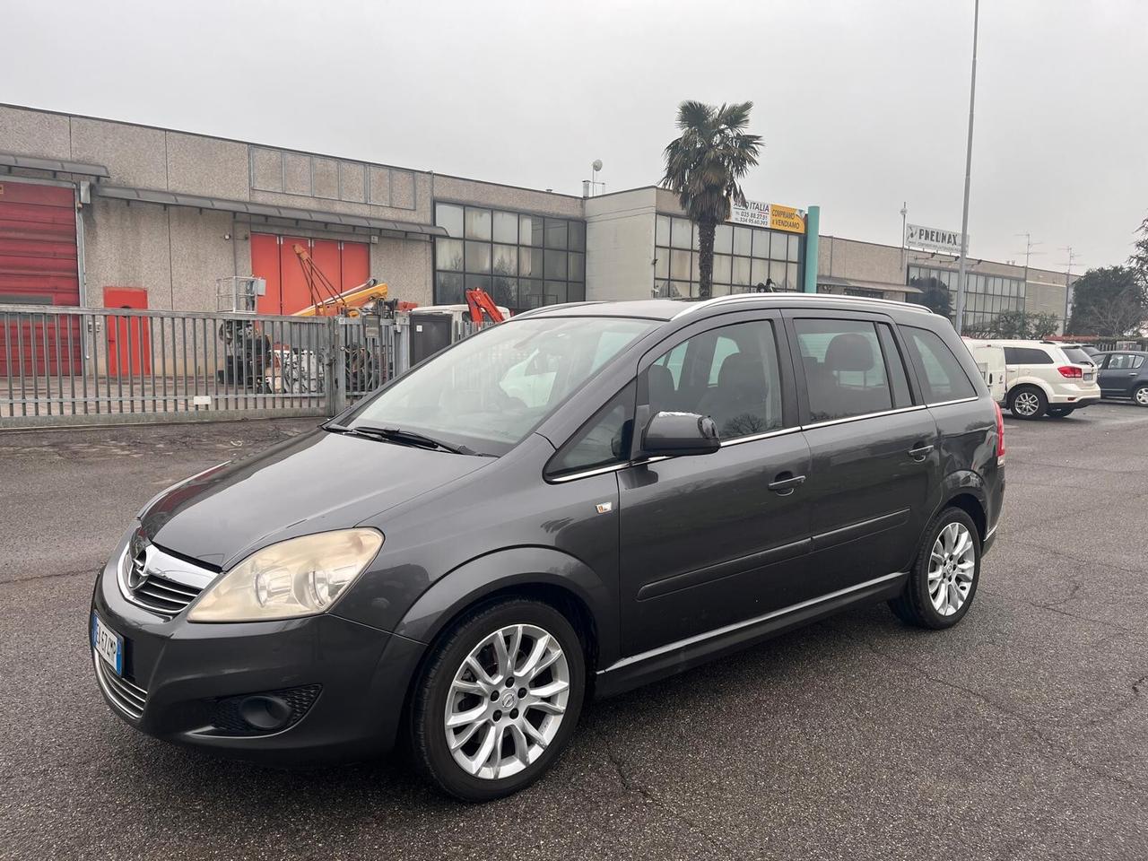 Opel Zafira 1.6 16V ecoM 94CV Cosmo