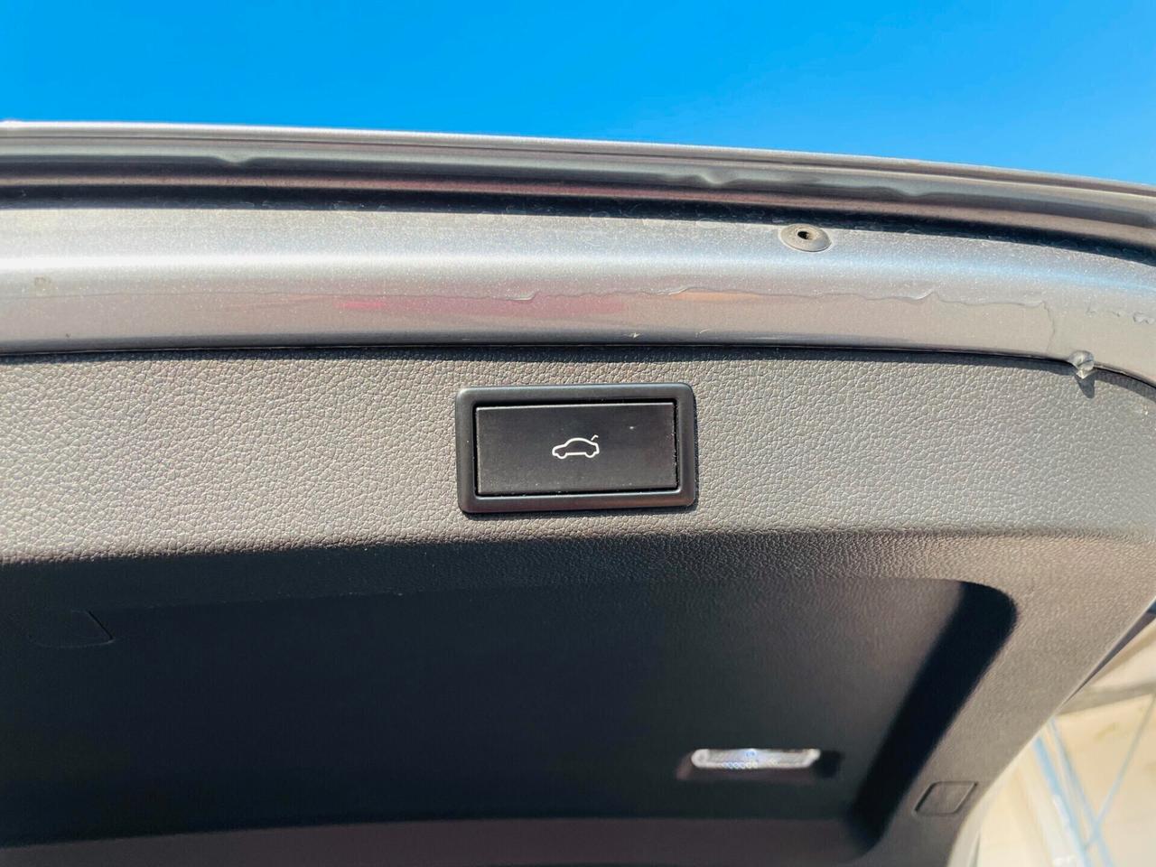 Skoda Superb 2.0 TDI 190 CV SCR DSG Wagon Laurin&Klement