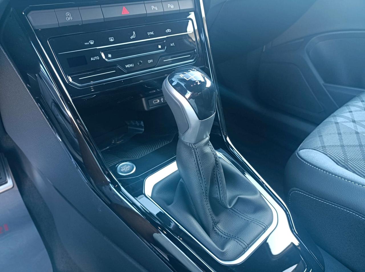 Volkswagen T-Roc 1.0 TSI R-Line