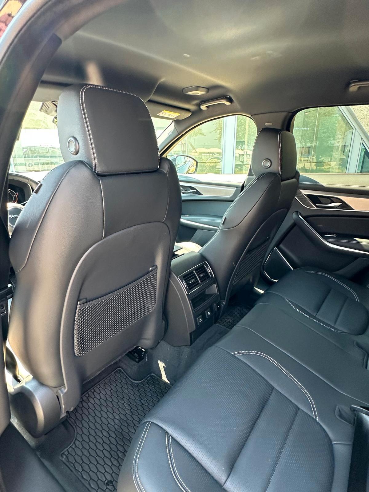 Jaguar F-Pace 2.0 D 163 CV AWD aut. R-Dynamic S - possibilità noleggio noscoring