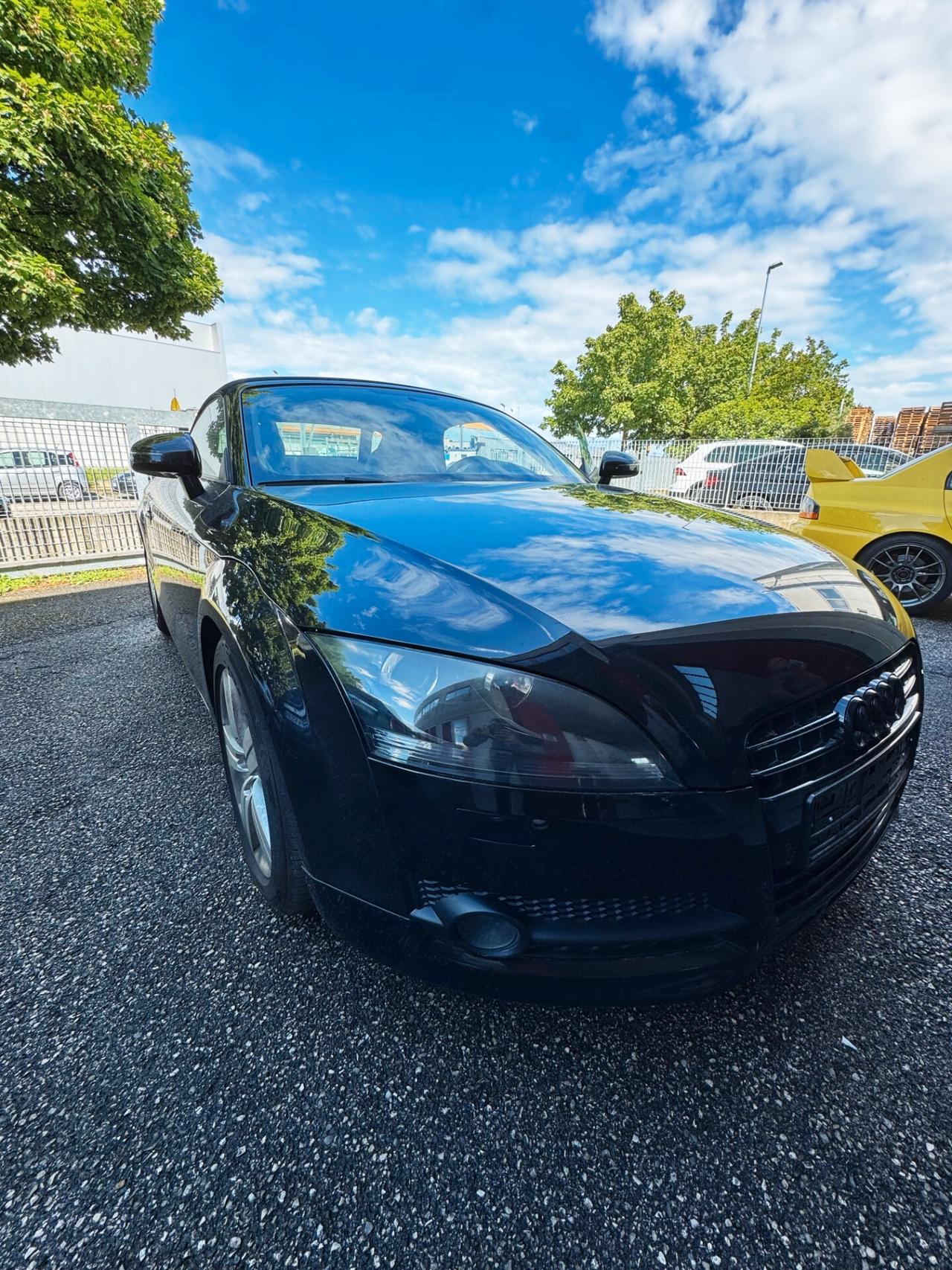 Audi TT Roadster 2.0 TFSI