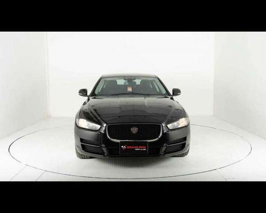 Jaguar XE 2.0 D Turbo 180 CV AWD aut. Prestige