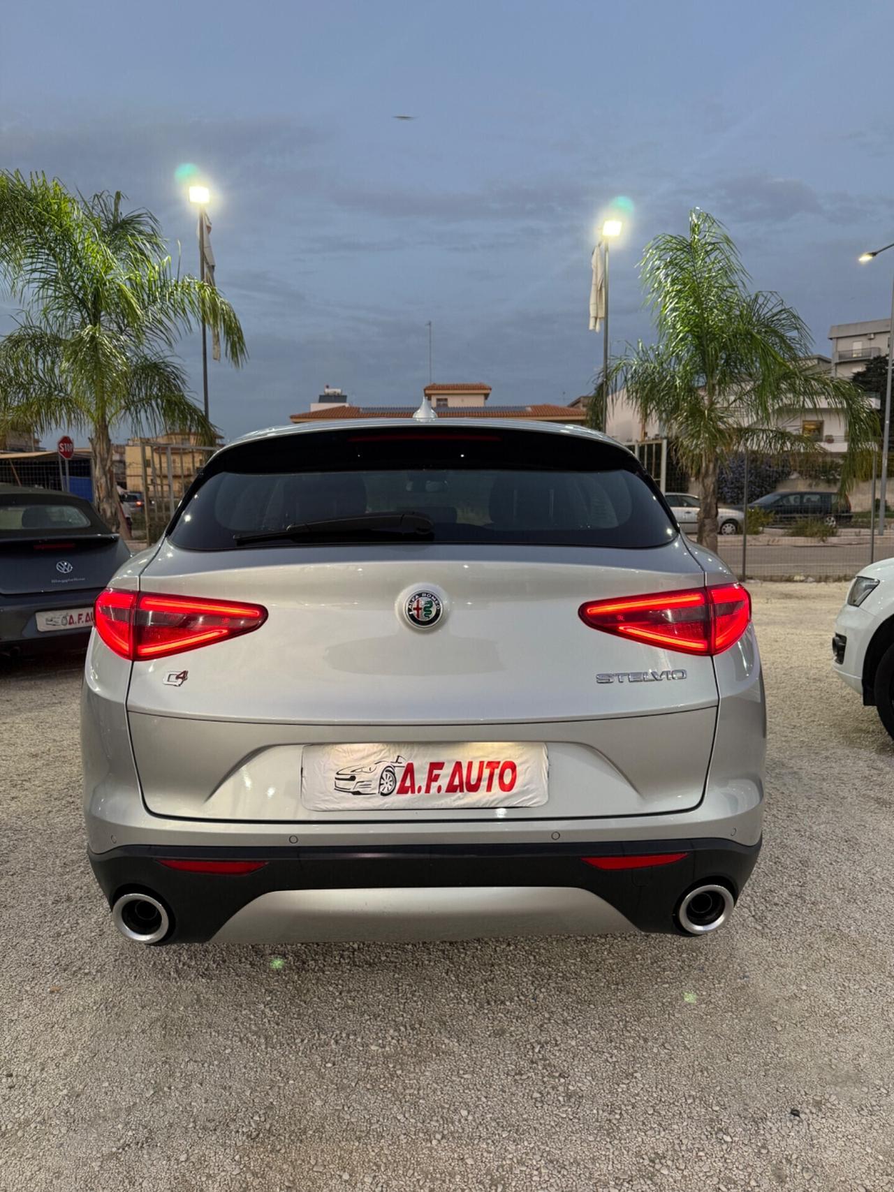 Alfa Romeo Stelvio 2.2 Turbodiesel 190 CV AT8 Q4 Executive