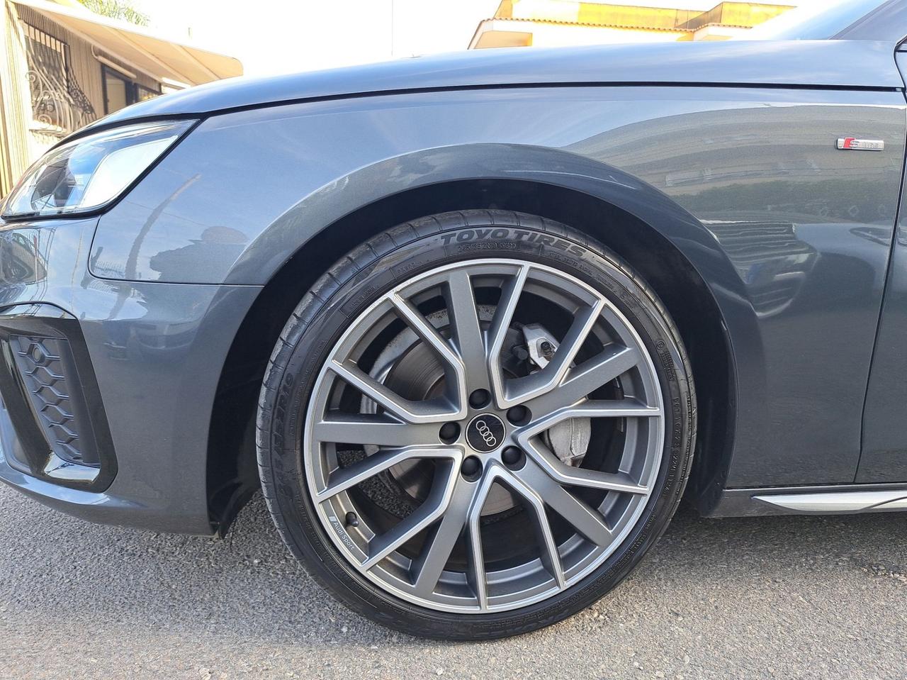 Audi A4 40 TDI S tronic
