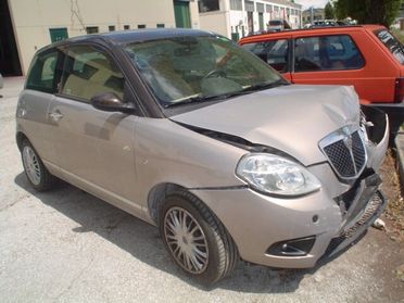 Lancia Ypsilon 1.3 MJT 75CV Oro Bicolore