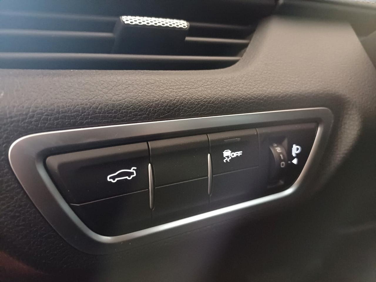 Bestune B70 Premium 1.5 at
