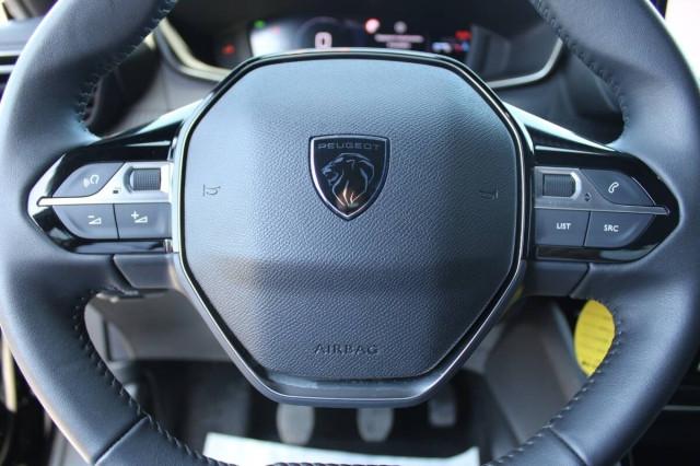 Peugeot 2008 1.2 puretech Allure s&s 100cv con CarPlay