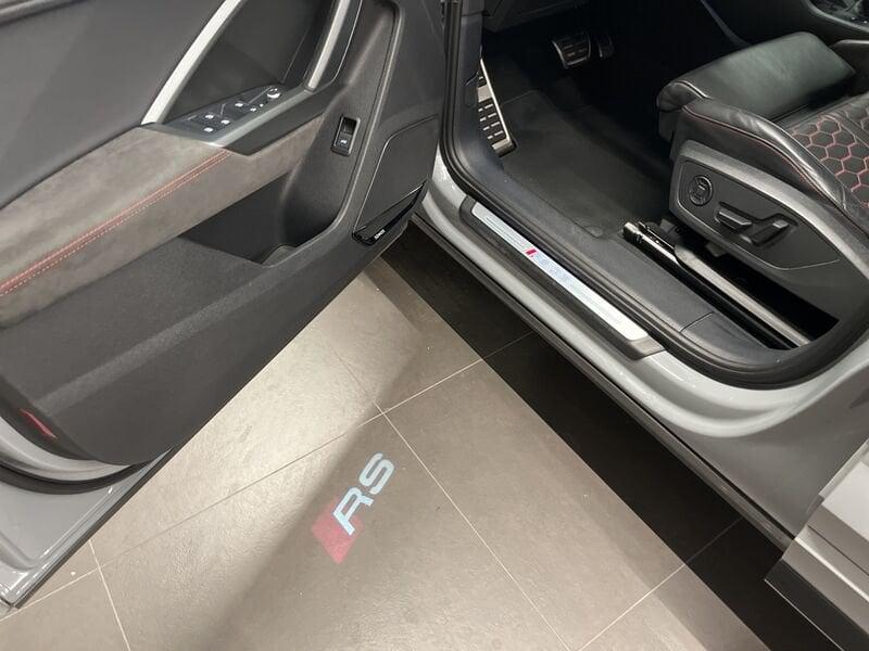 Audi Q3 Audi RS Q3 Sportback 294(400) kW(PS) S tronic