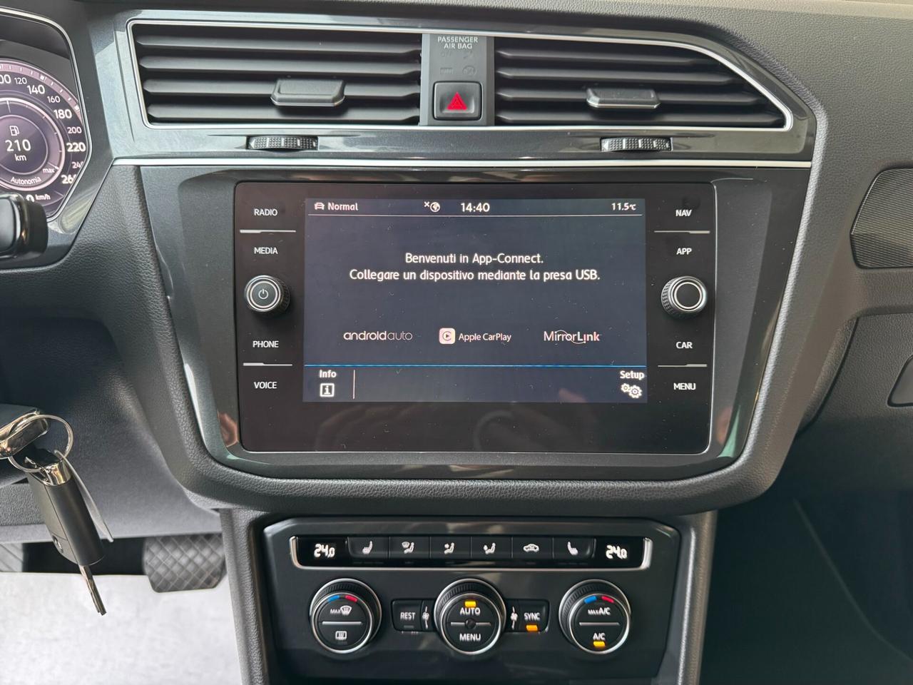 Volkswagen Tiguan 2.0tdi DSG R-Line 4M GARANZIA24M