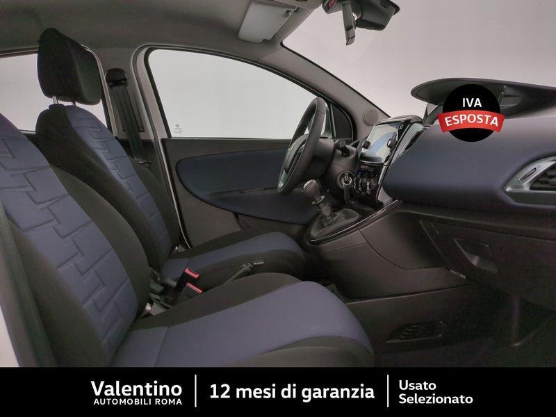 Lancia Ypsilon 1.0 FireFly 5 porte S&S Hybrid Silver Plus