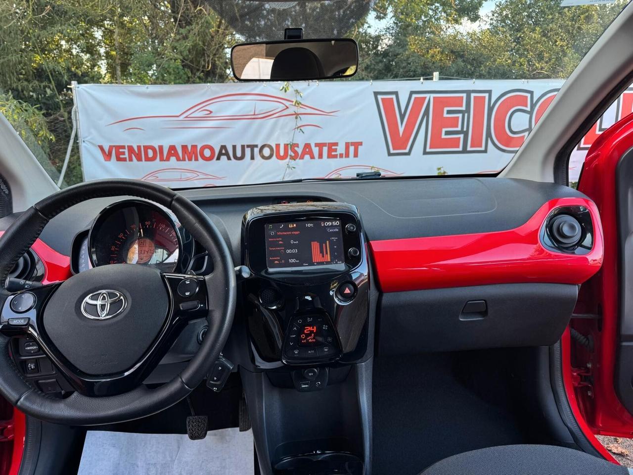 Toyota Aygo 1.0 VVT-i 69 CV 5 porte x-clusiv