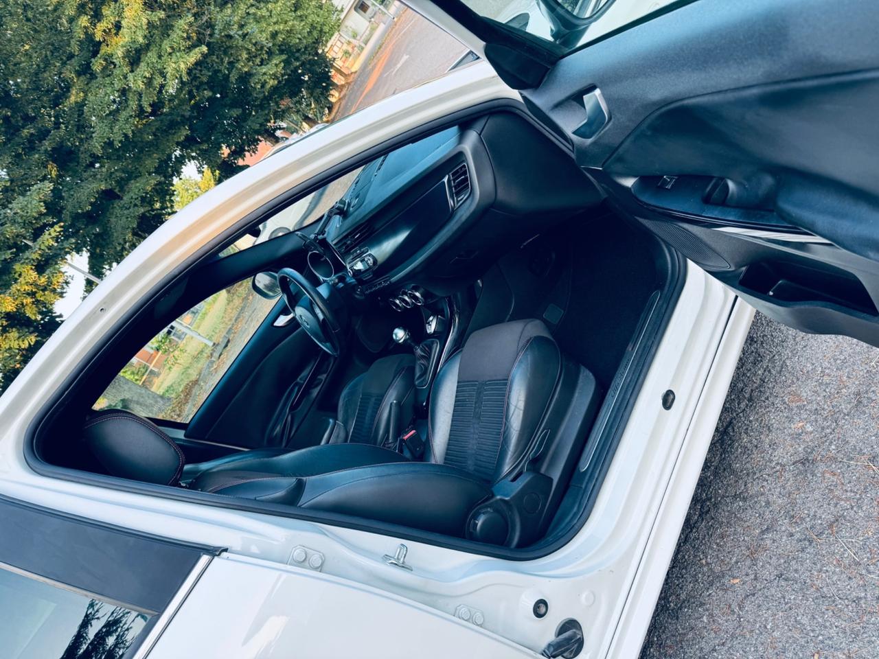 Alfa Romeo Giulietta 2.0 JTDm-2 140 CV Exclusive