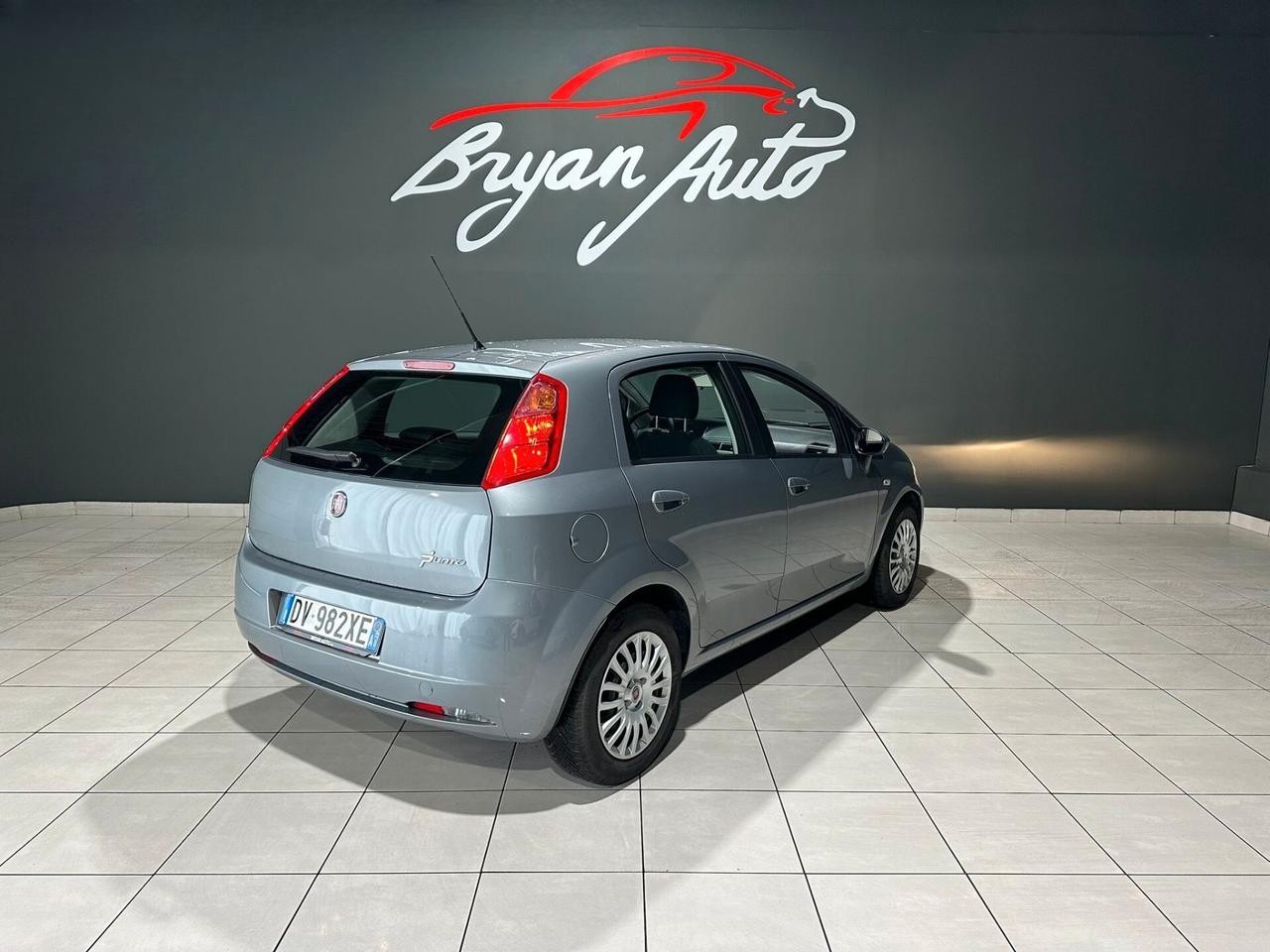 Fiat Grande Punto Grande Punto 1.6 MJT DPF 5 porte Emotion