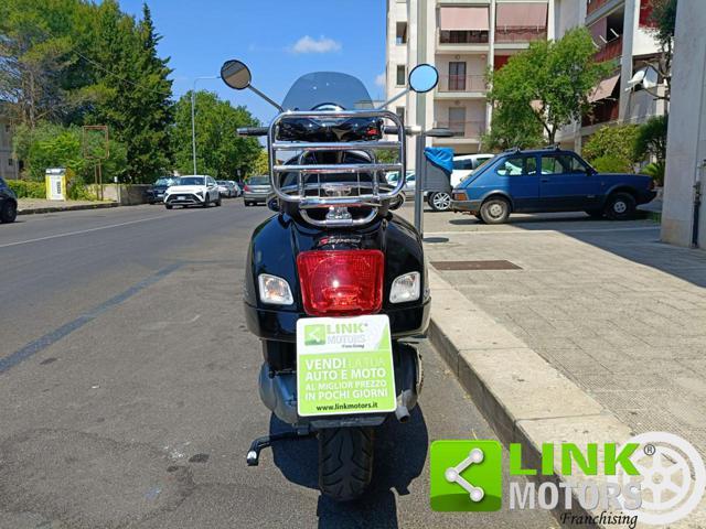PIAGGIO Vespa GTS 300 Super ABS