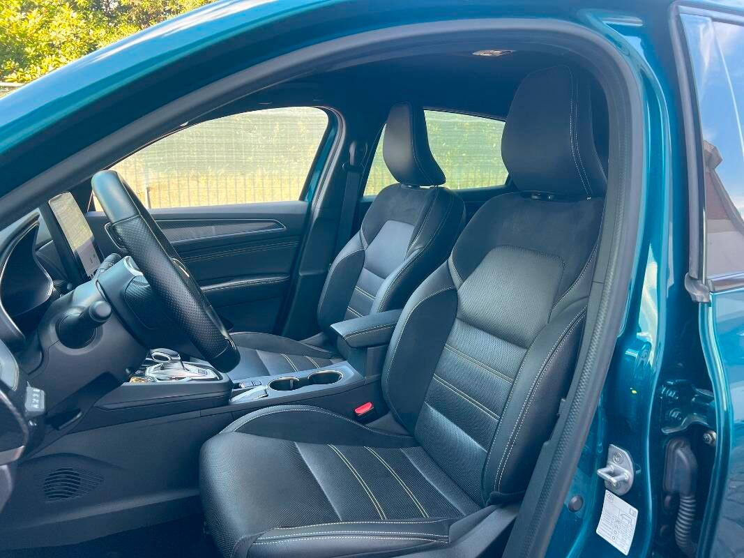 Renault Arkana 1.6 E-Tech full hybrid Techno 145cv