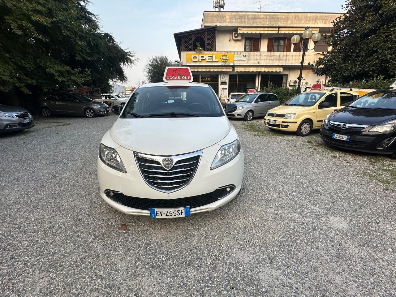 Lancia Ypsilon 1.2 69 CV 5 porte GPL Ecochic Gold