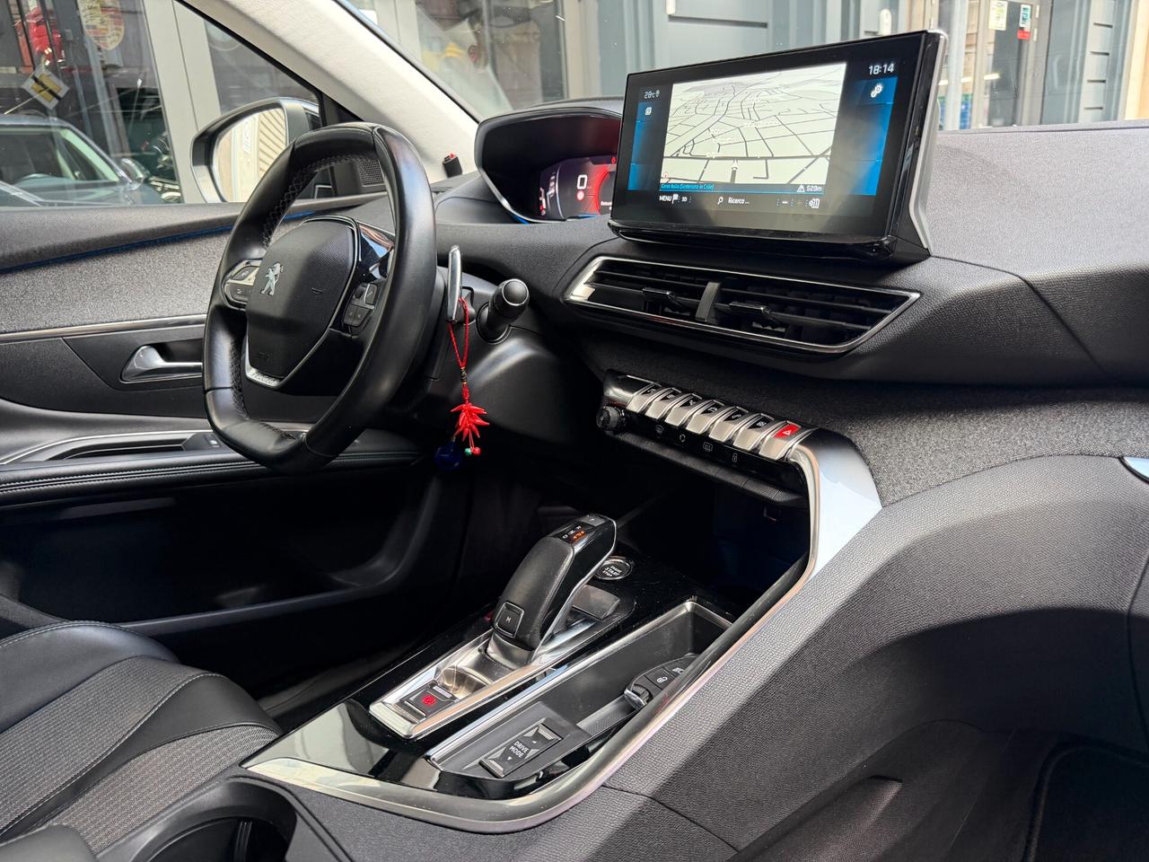 Peugeot 3008 BlueHDi 130 S&S EAT8 Allure