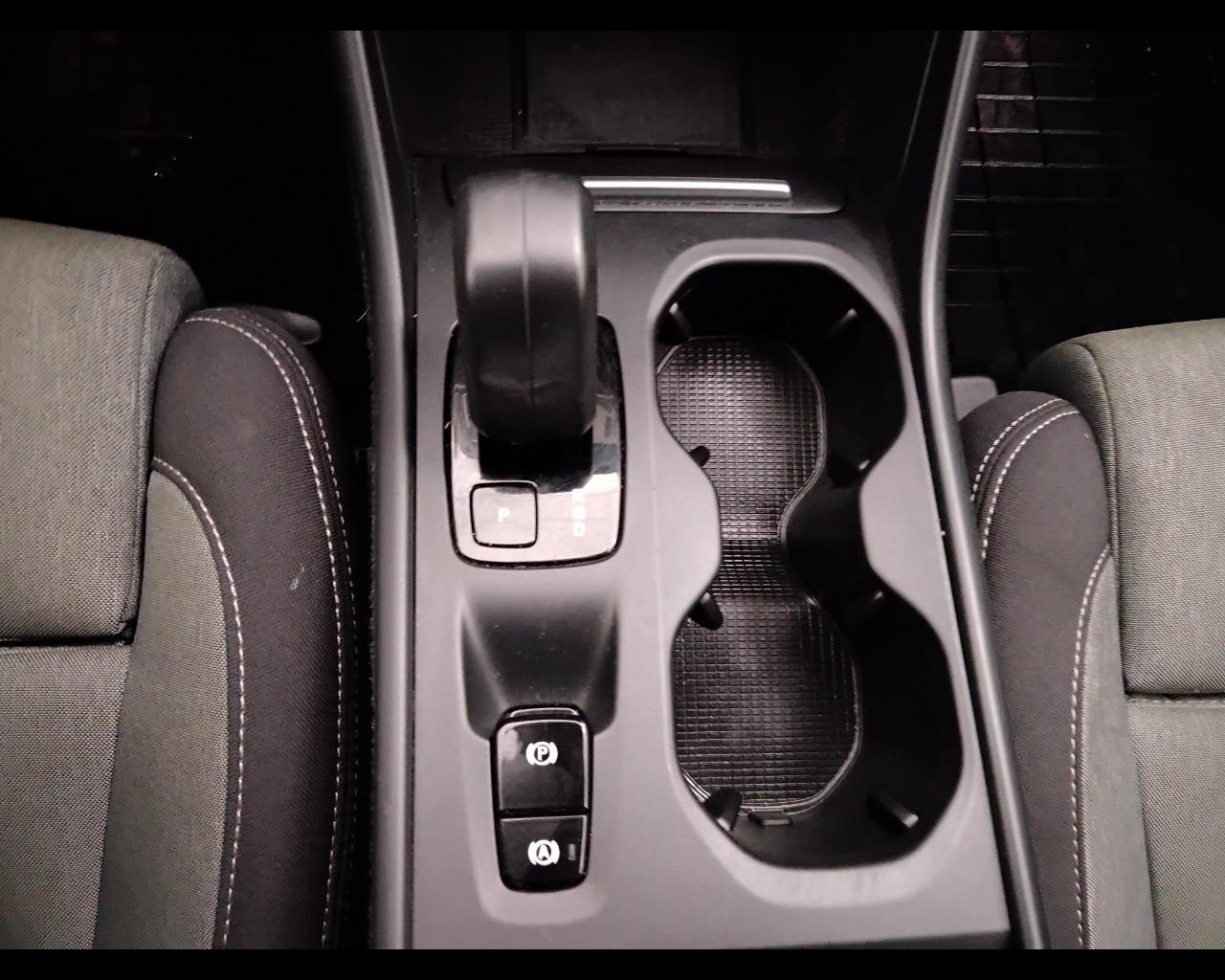 VOLVO XC40 2023 - XC40 1.5 t5 recharge phev Core auto