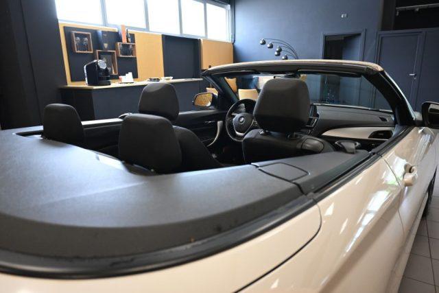 BMW 218 d CABRIO LUXURY 6M NAVI XENO 17"PDCTEL CRUISE FULL