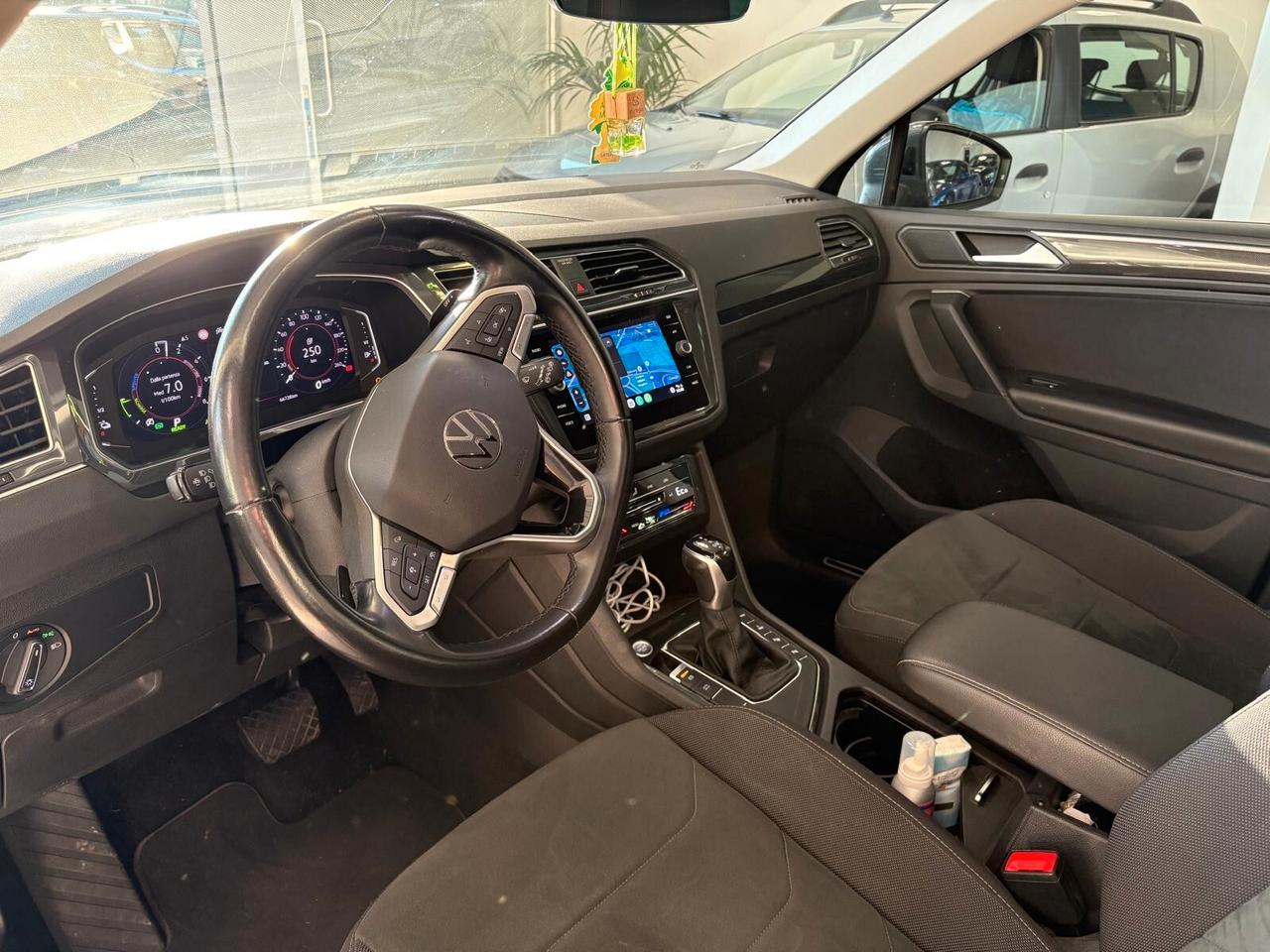 Volkswagen Tiguan 1.4 TSI eHYBRID DSG Elegance