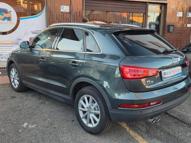 Audi Q3 2.0 tdi Business 120cv s-tronic