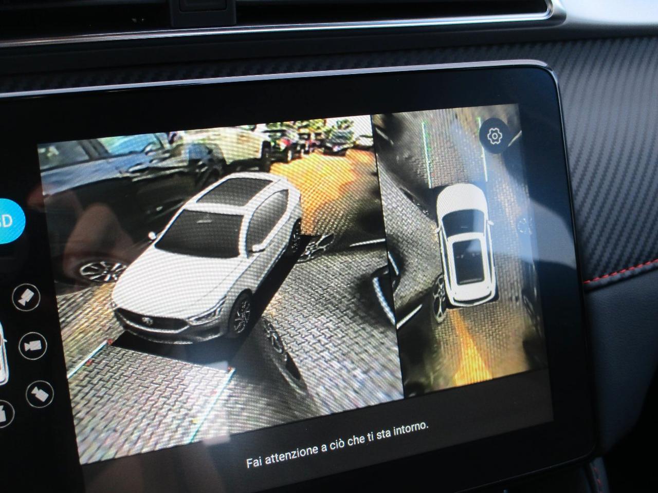 Mg ZS 1.5 Luxury - Carplay/Led