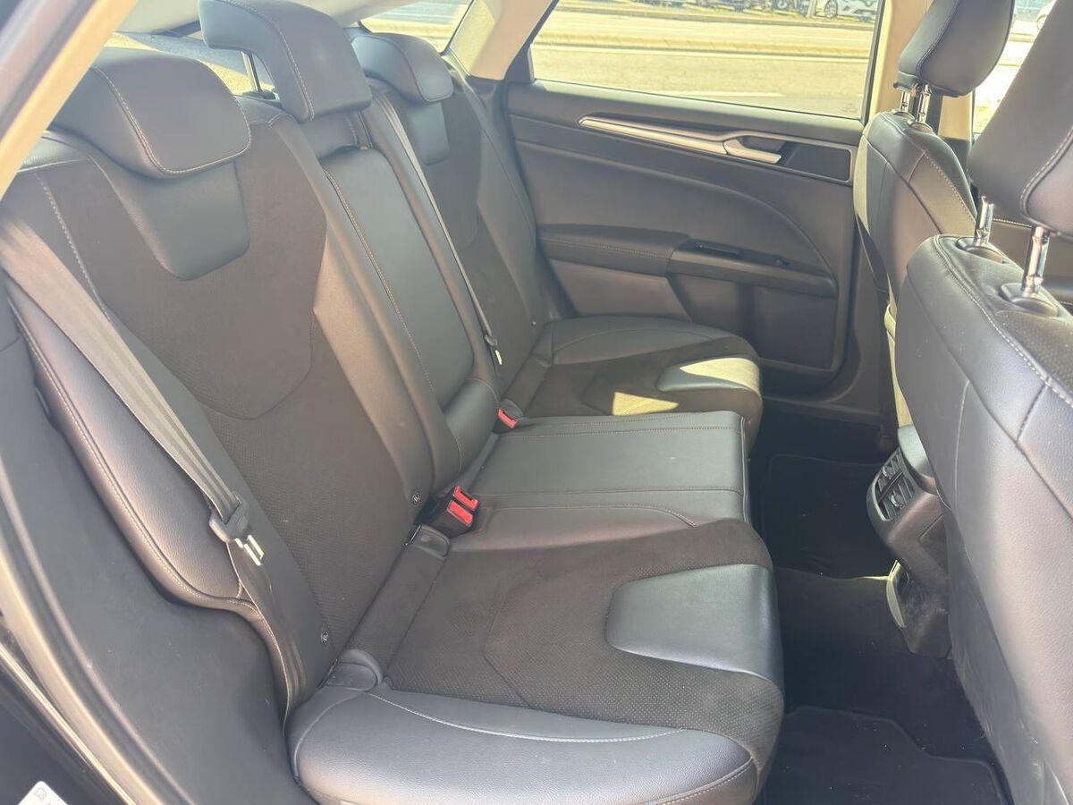 Ford Mondeo 2.0 tdci Titanium Business s&s 180cv powershift my17