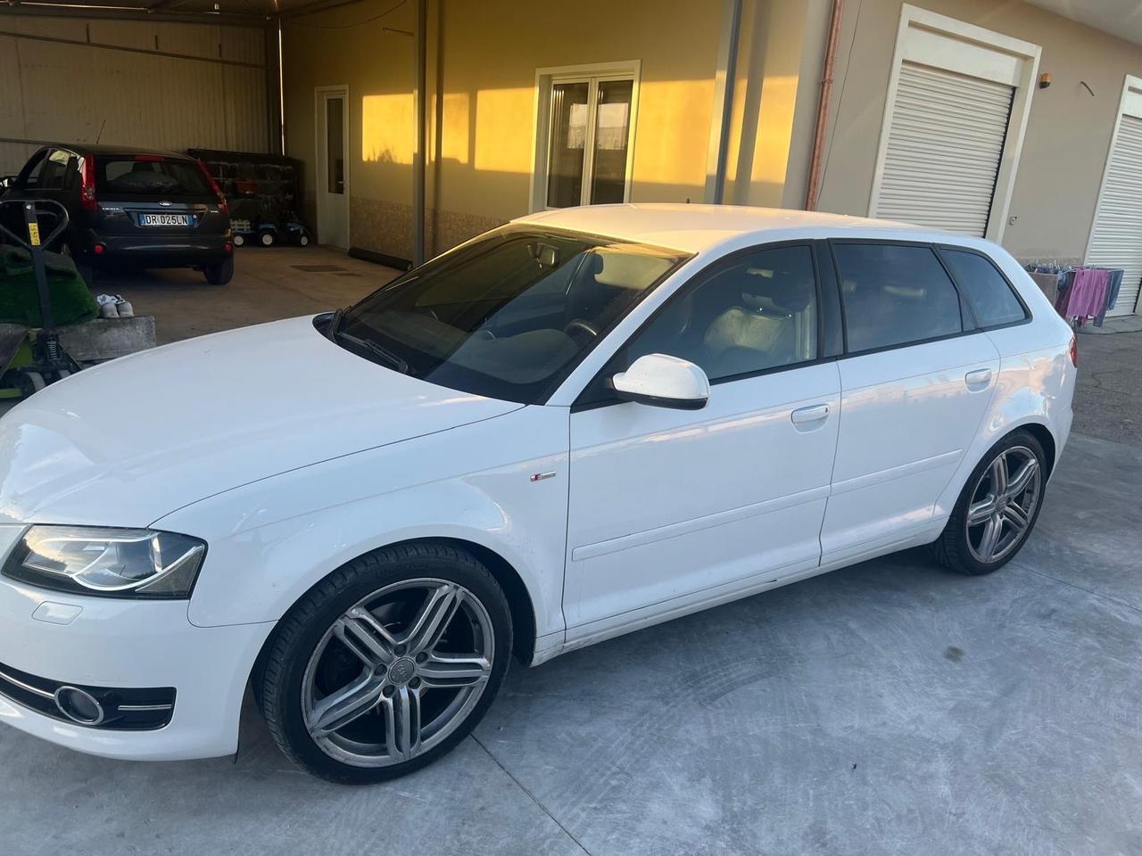 Audi A3 SPB 2.0 TDI F.AP. Ambiente