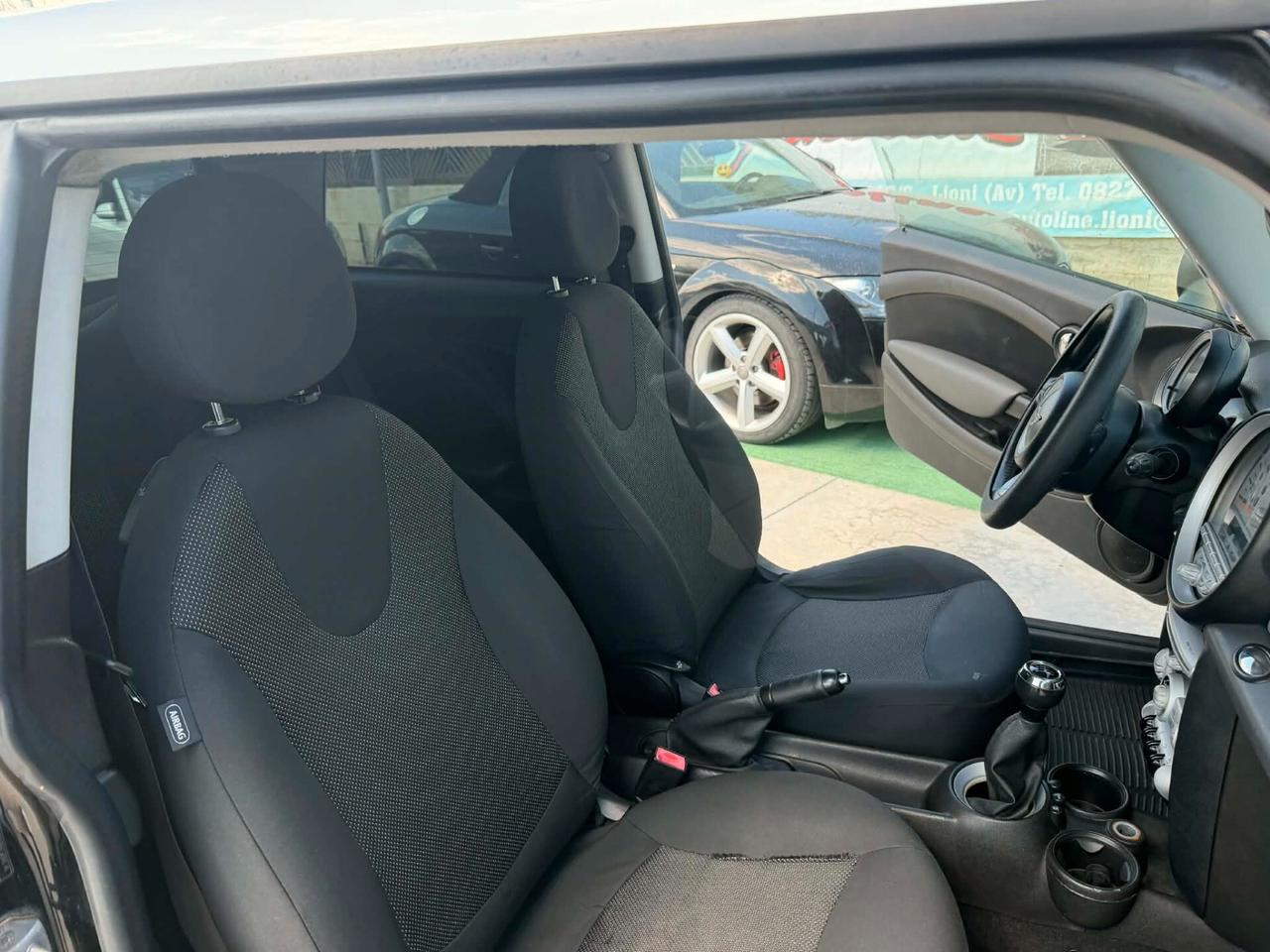 Mini COOPER D 1.6 D 110Cv 6M BICOLOR