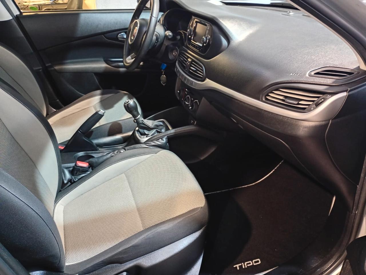 Fiat Tipo 1.3 Mjt S&S 5 porte Easy