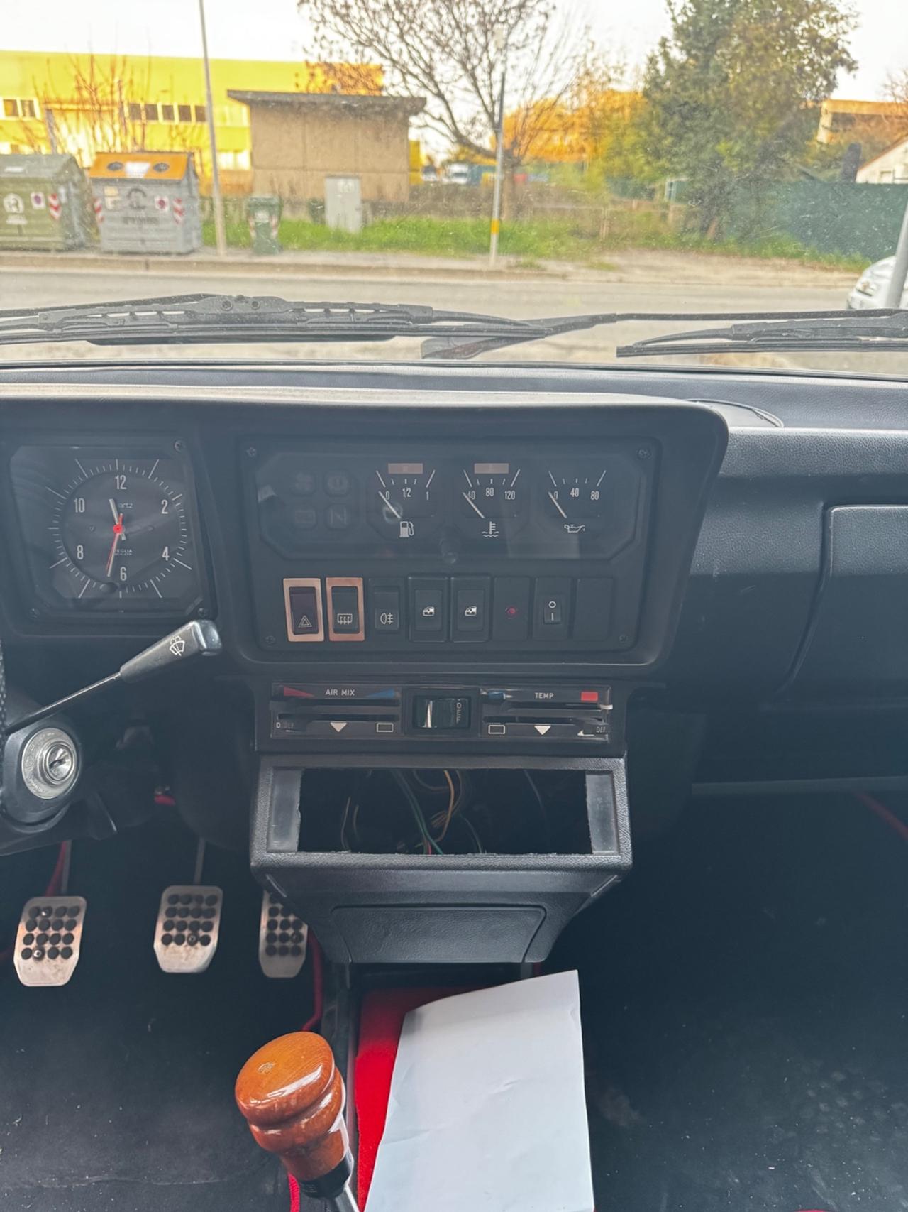 Alfa Romeo 6 GTV6 2.5