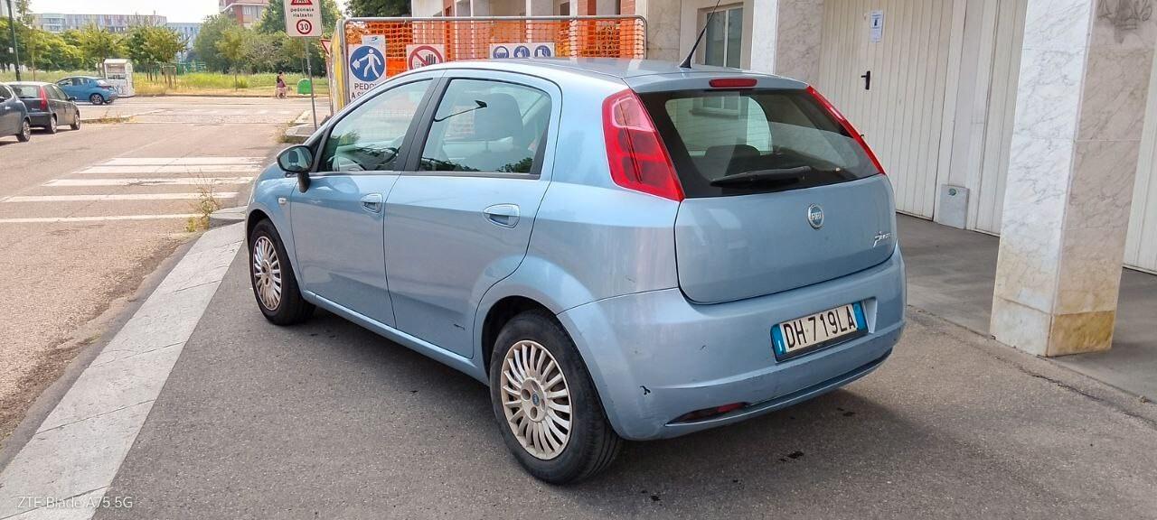 Fiat Grande Punto Grande Punto 1.3 MJT 75 CV 5 porte Dynamic